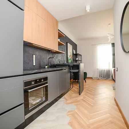 S22 Apartment *