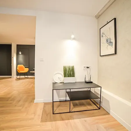 Apartment S22